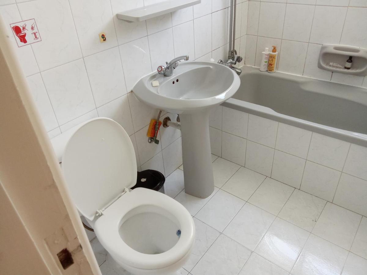 2 Bedroom Apartment In Makenzi Larnaca Exterior foto